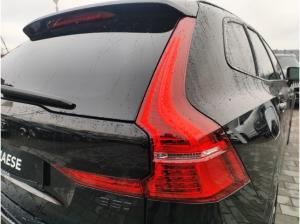 Volvo XC60 B5 Ultra Black Edition AWD HUD Leder Memory Sitze Soundsystem
