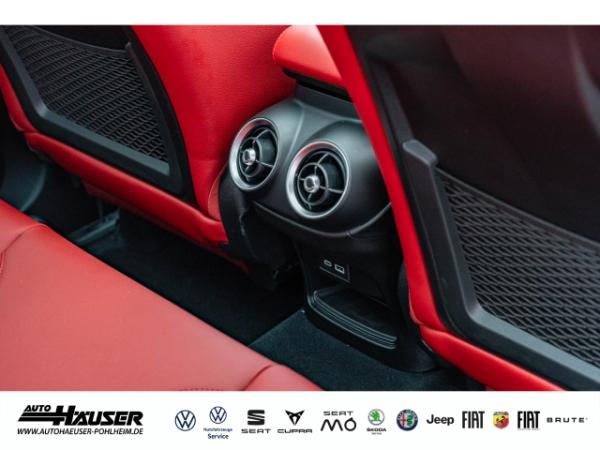 Alfa Romeo Stelvio Veloce 2.0 Turbo AT8 Q4 AHK PANO 21''ALU HARMAN-KARDON PREMIUM TECHNOLOGIE