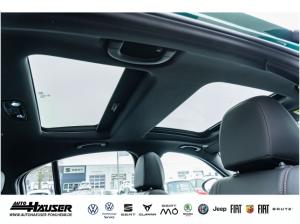 Alfa Romeo Giulia INTENSA 2.0 Turbo AT8 Q4 PANORAMA HARMAN-KARDON BREMBO