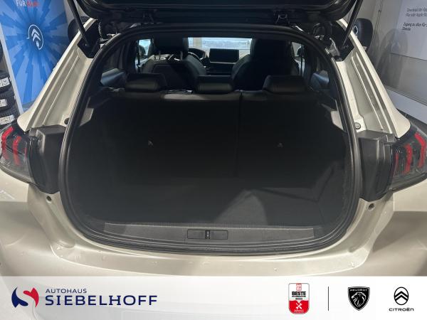 Peugeot 208 e-208 GT Pack Elektromotor 136