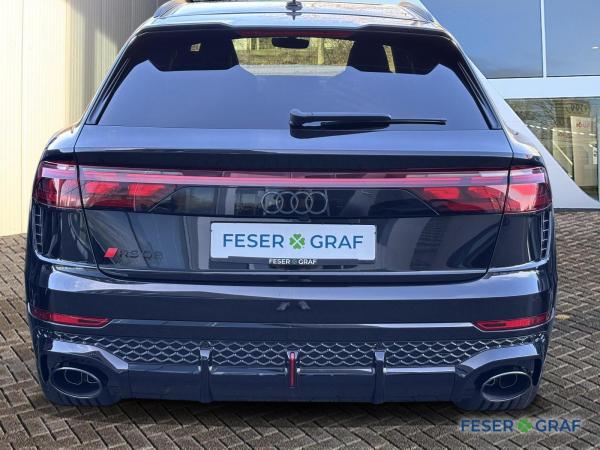 Audi RS Q8 SUV performance Matrix/Vmax305/RS-AgA/AHK