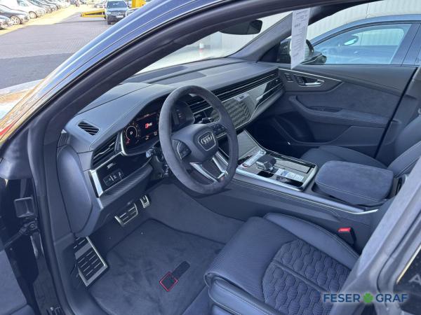 Audi RS Q8 SUV performance Matrix/Vmax305/RS-AgA/AHK