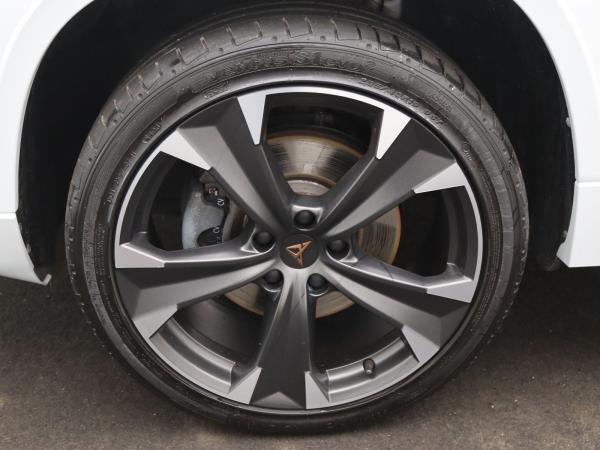 Cupra Ateca 1.5TSI DSG / Navi, FullLink, AHK, LED, RFK