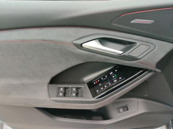 Audi Q6 e-tron S line AHK/Matrix/HuD/Pano/360°/05.30Garantie