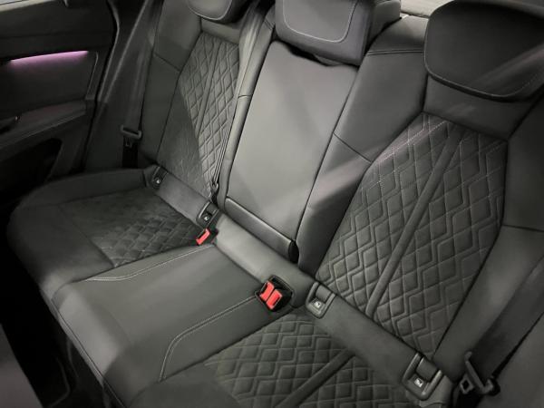 Audi Q4 e-tron Q4 Sportback e-tron 45 qu. S line Pano LED LM 20" Navi PDC