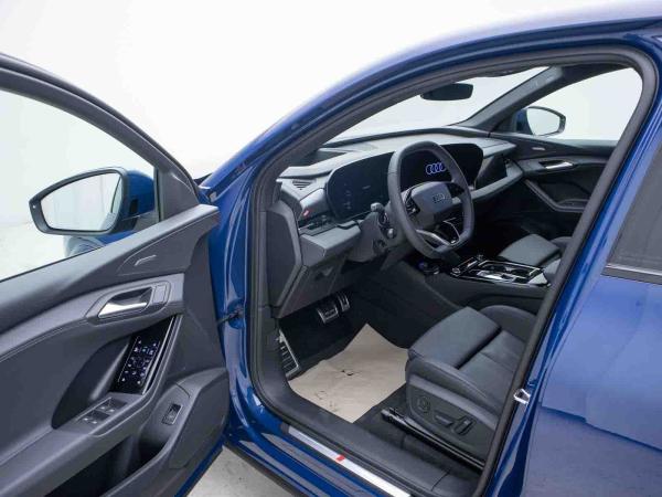 Audi Q6 e-tron Sportback QUA*S-LINE*MATRIX*PANO*HUD*AHK*STAND*LEDER*