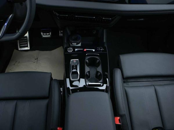 Audi Q6 e-tron Sportback QUA*S-LINE*MATRIX*PANO*HUD*AHK*STAND*LEDER*