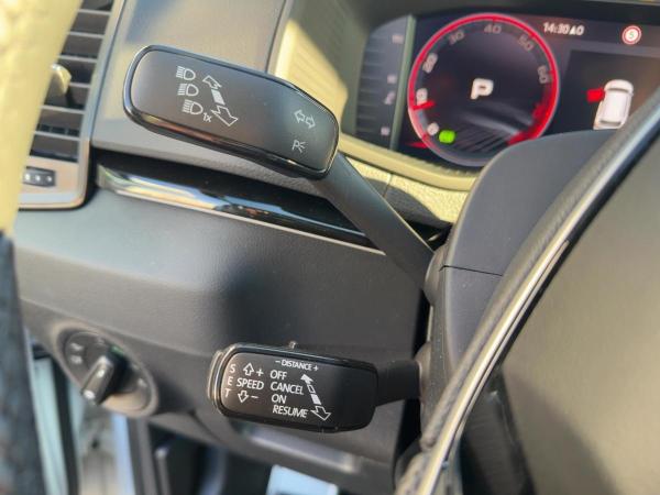 Skoda Karoq 1.5 TSI Sportline DSG Matrix Navi AHK Klimaauto🚀Sofort-Verfügbar🚀Autohaus-Schandert Top-Deal✨