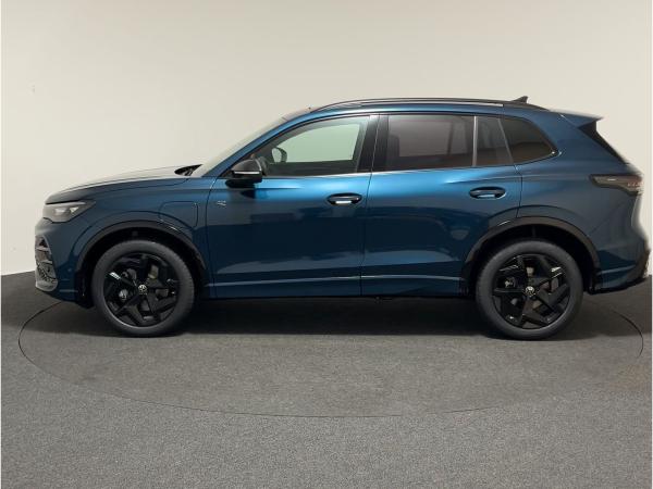 Volkswagen Tiguan R-Line 1.5 l eHybrid CarPlay Pano Black