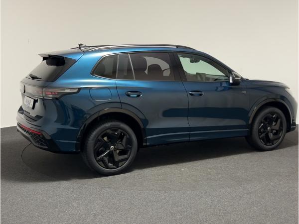 Volkswagen Tiguan R-Line 1.5 l eHybrid CarPlay Pano Black