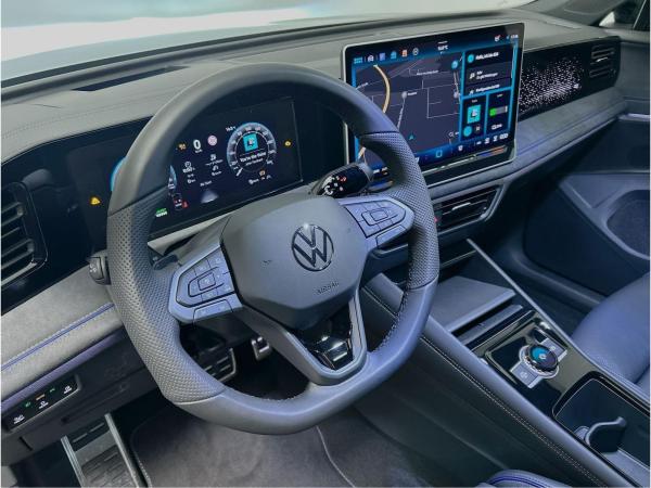 Volkswagen Tiguan R-Line 1.5 l eHybrid CarPlay Pano Black