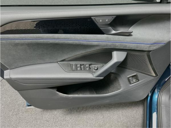 Volkswagen Tiguan R-Line 1.5 l eHybrid CarPlay Pano Black