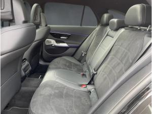 Mercedes-Benz E 300 de T 4matic AMG Pano AHK 4D Burmester