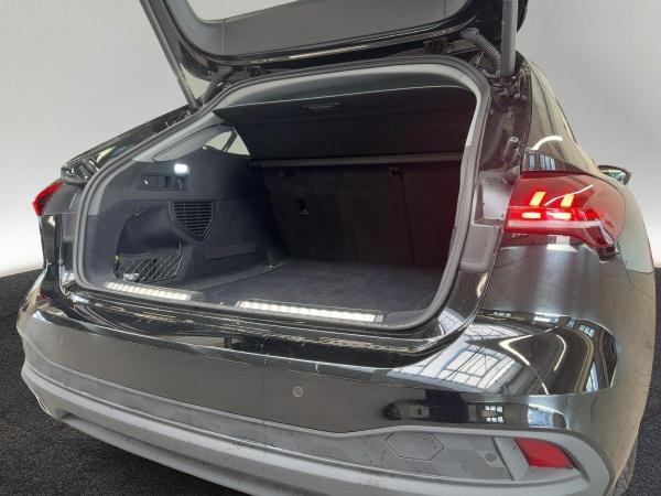 Audi A5 Avant 2.0 TFSI Kamera Navi virtual LED DAB