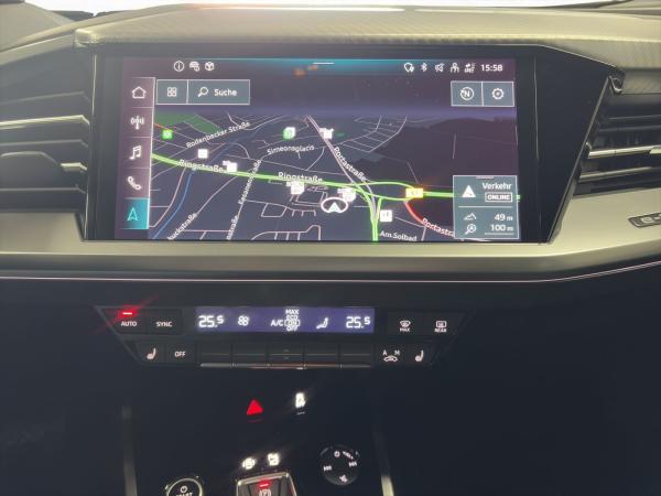 Audi Q4 e-tron 45 S line AHK LED LM 20" Navi PDC+RFK ACC