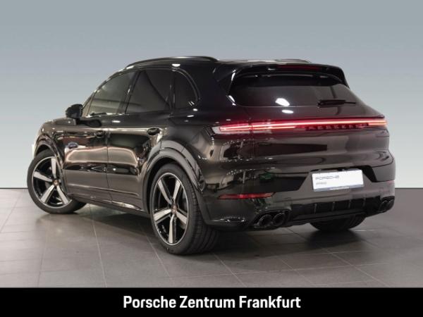 Porsche Cayenne ‼️Verfügbar ab 05/26‼️GTS HA-Lenkung InnoDrive Head-Up BOSE