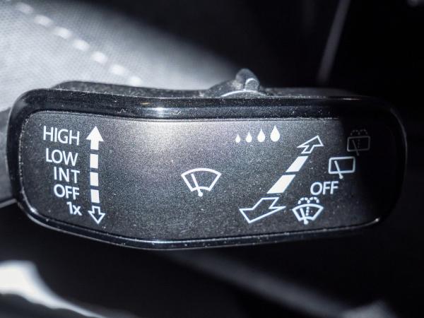 Skoda ENYAQ Enyaq iV 50 Loft Navi Pano Sitzhzg