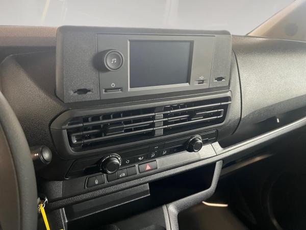 Citroën Jumpy Kastenwagen lang BlueHDI120