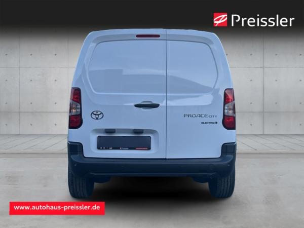 Toyota Proace City Electric 50 kWh L1 Duty LED DAB PDC Notbremsass. Temp. inkl. Wartung und Verschleiß + ChargeKarte