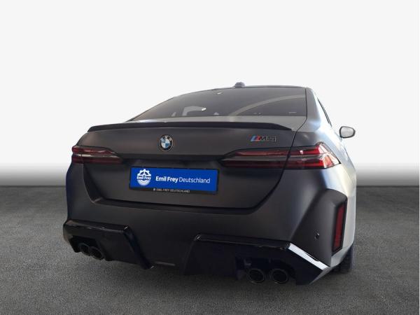BMW M5 xDrive , 4-türig