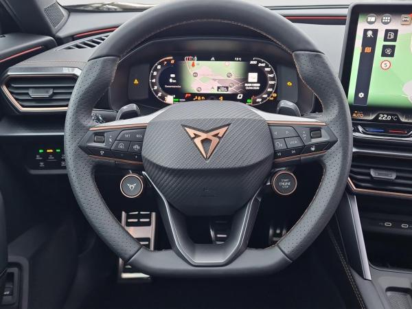 Cupra Formentor e-Hybrid DSG MATRIX 360° Navi