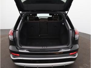 Audi Q4 e-tron S-Line 45 quattro / Pano, Matrix, AHK