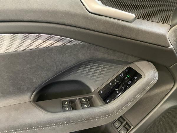 Audi A6 Avant 2.0 TFSI quattro W ACC AHK AUT Standh.