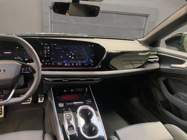 Audi A6 Avant 2.0 TFSI quattro W ACC AHK AUT Standh.