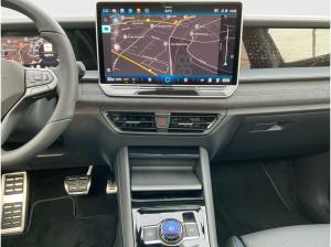 Volkswagen Tayron R-Line 1.5 eHybrid DSG AHK 360° Pano