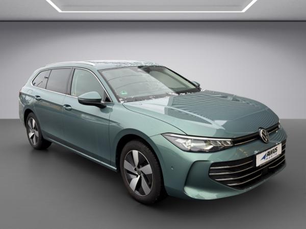 Volkswagen Passat Variant 1.5eTSI DSG Busisness AHK