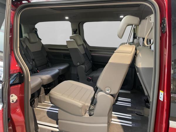 Volkswagen Multivan 1,5 l eHybrid DSG Allrad Lang Style