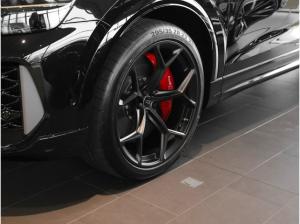 Audi RS Q8 Performance 	 HD-Matrix Keramik RS-Abgas AHK Pano HuD