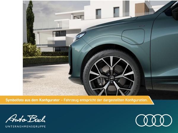 Audi Q3 SUV S-line e-hybrid Stronic 0,5% AHK TECH-PLUS 20" Tripod