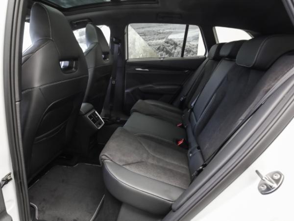 Skoda ENYAQ Enyaq 60 Sportline Navi Kamera Pano Matrix