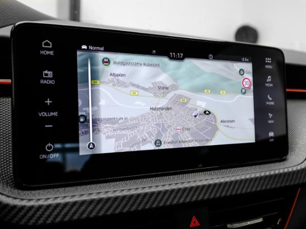 Skoda Kamiq Monte Carlo 1.5 TSI DSG Pano Navi Kamera Komfort Plus