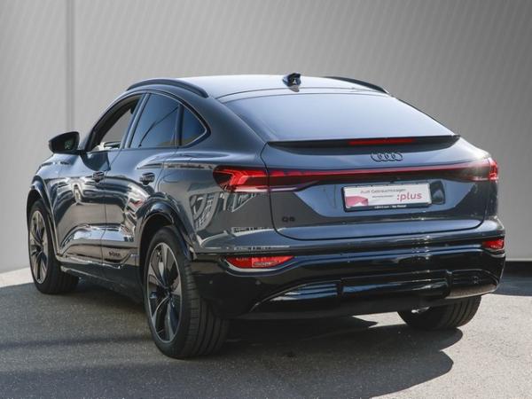 Audi Q6 e-tron Sportback edition one grey Matrix AHK
