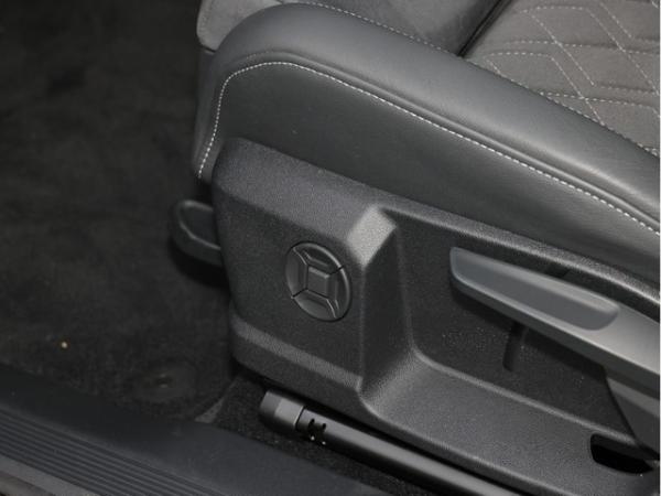 Audi Q4 e-tron Q4 Sportback 45 e-tron quattro Sonos