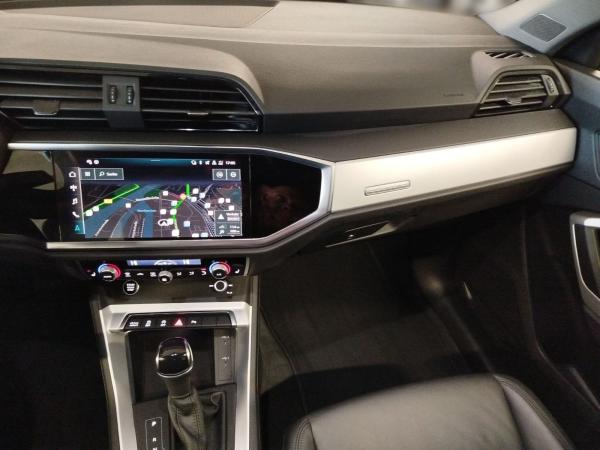 Audi Q3 Sportback 40 TFSI quattro S tronic Navi DAB VC PDC Sitzheizung