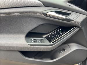 Audi A6 e-tron A6 Avant e-tron performance AHK S line LED