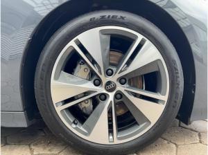 Audi A6 e-tron A6 Avant e-tron performance AHK S line LED