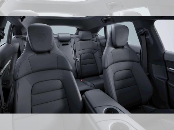 Porsche Taycan 4 Cross Turismo