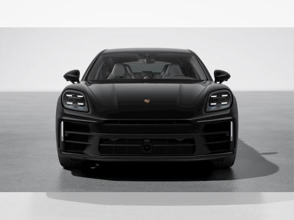 Porsche Panamera 4 E-Hybrid Panorama