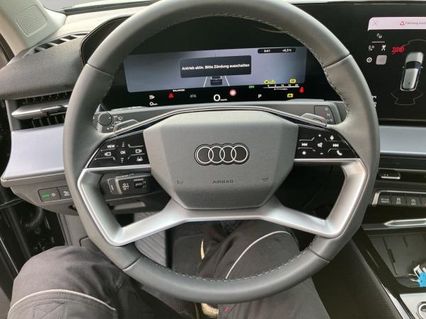 Audi Q3 SUV TFSI / SOFORT VERFÜGBAR