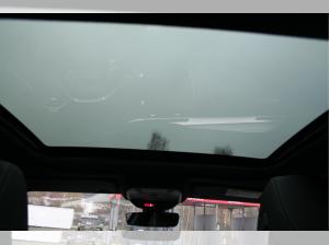 Peugeot 308 SW GT Hybrid 145PS Facelift, Schiebedach, Navigation, Sitzheizung