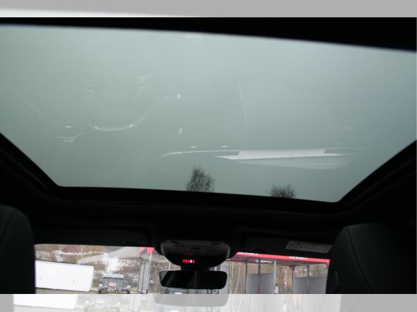 Peugeot 308 SW GT Hybrid 145PS Facelift, Schiebedach, Navigation, Sitzheizung