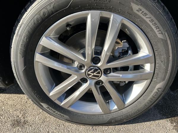 Volkswagen Touran 1.5 TSI DSG Prime LED RFK ACC NAVI AHK 7-Sitz