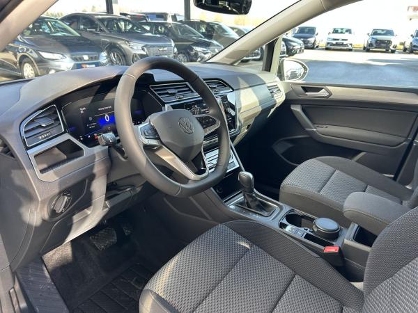 Volkswagen Touran 1.5 TSI DSG Prime LED RFK ACC NAVI AHK 7-Sitz