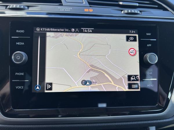 Volkswagen Touran 1.5 TSI DSG Prime LED RFK ACC NAVI AHK 7-Sitz
