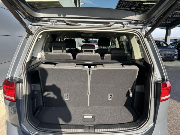 Volkswagen Touran 1.5 TSI DSG Prime LED RFK ACC NAVI AHK 7-Sitz