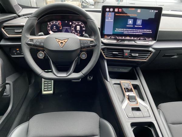 Cupra Formentor 1.5 eTSI DSG LED RFK ACC CarPlay